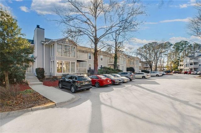 1403 Augusta Drive SE, Marietta, GA 30067