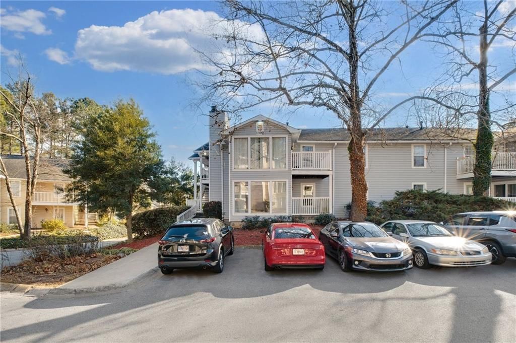 1403 Augusta Drive SE, Marietta, GA 30067