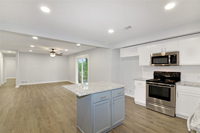 14590 Coffee Lane, Scurry, TX 75158