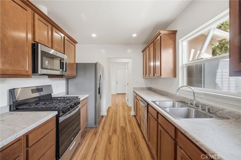 656 W 13th Street, San Pedro, CA 90731 — photo 4