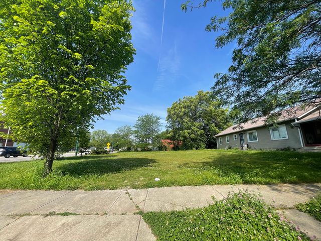 134 W 30th Street, Indianapolis, IN 46208