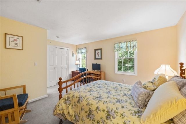 822 Thayer St 822, Abington, MA 02351