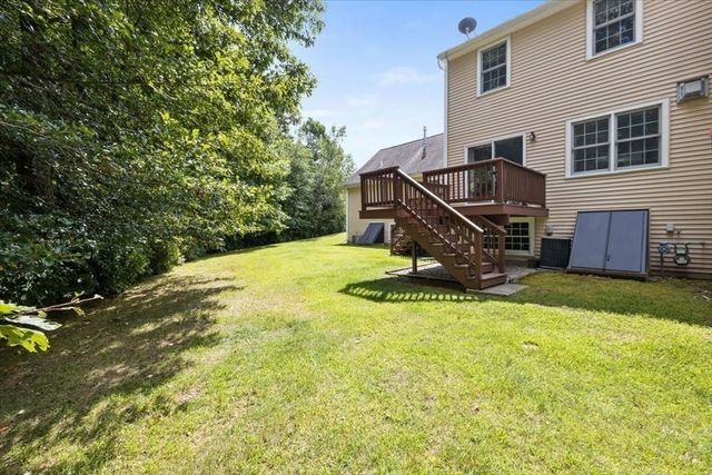 822 Thayer St 822, Abington, MA 02351