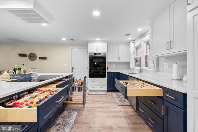 9413 SUNFALL CT, Columbia, MD 21046