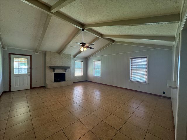 1604 Austin, College Station, TX 77845