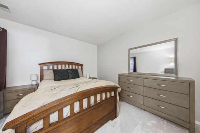 6301 Colony Way 2C, Edina, MN 55435