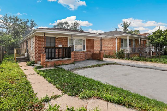 15321 Lincoln Avenue, Harvey, IL 60426