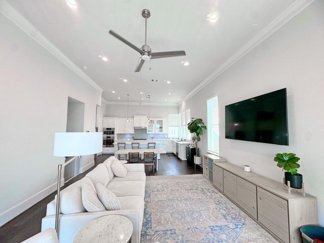 3310 Timbergrove Oak, Houston, TX 77008