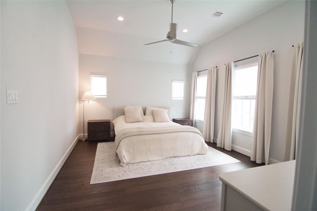 3310 Timbergrove Oak, Houston, TX 77008