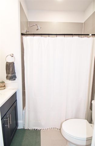 3310 Timbergrove Oak, Houston, TX 77008