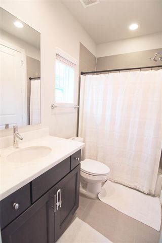 3310 Timbergrove Oak, Houston, TX 77008