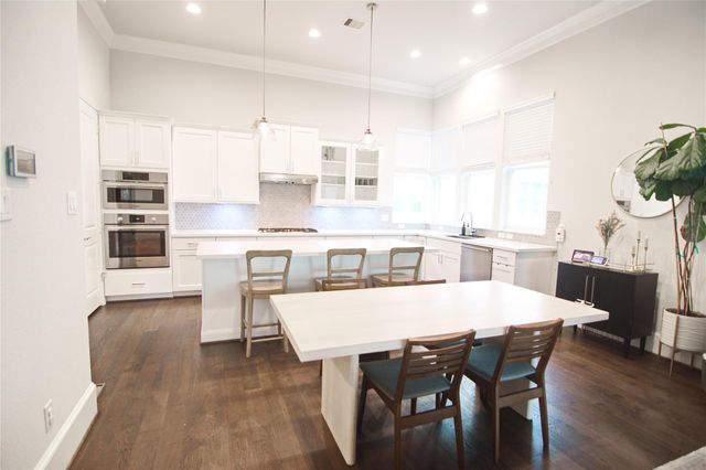 3310 Timbergrove Oak, Houston, TX 77008