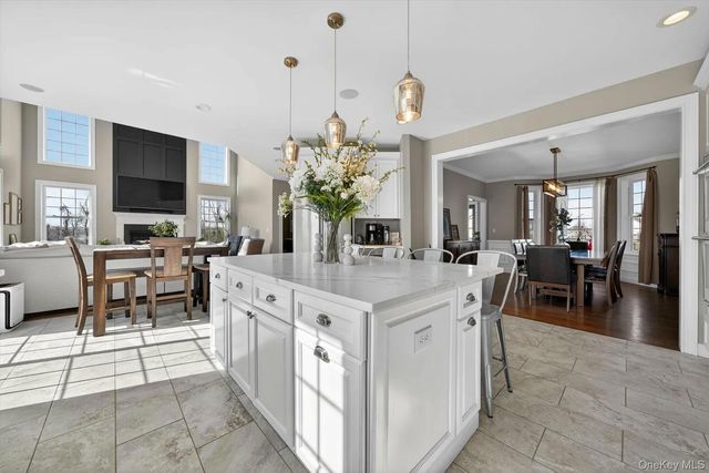 28 Wild Turkey Lane, Rock Tavern, NY 12575