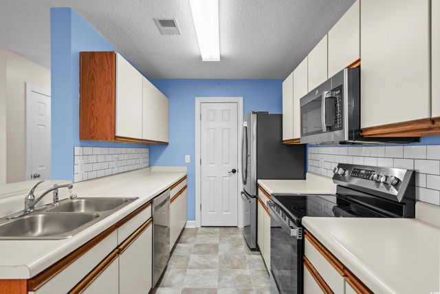 4387 Daphne Ln Unit B, Murrells Inlet, SC 29576