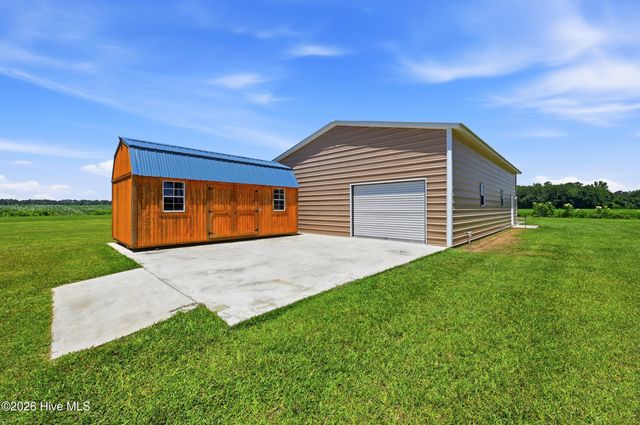 2665 Us Hwy 117, Burgaw, NC 28425