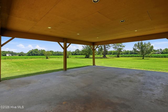 2665 Us Hwy 117, Burgaw, NC 28425
