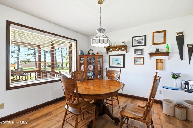 2665 Us Hwy 117, Burgaw, NC 28425