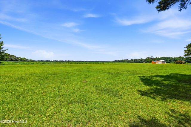 2665 Us Hwy 117, Burgaw, NC 28425