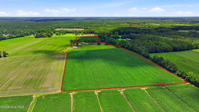 2665 Us Hwy 117, Burgaw, NC 28425