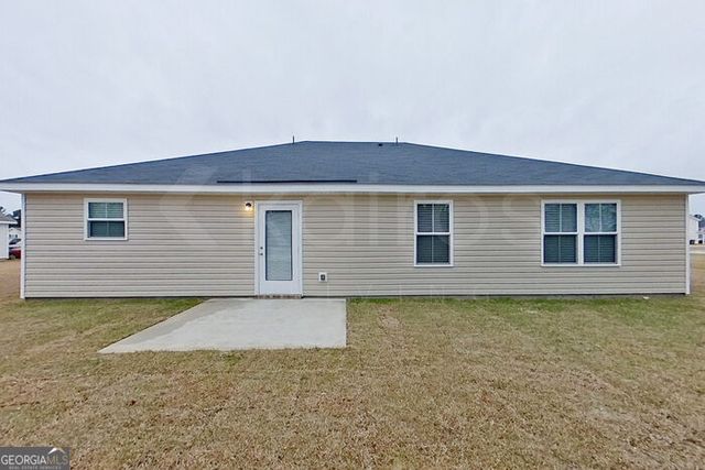 114 Western Red Cedar Drive, Springfield, GA 31329