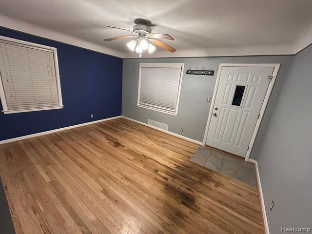 3023 N Alexander Avenue, Royal Oak, MI 48073