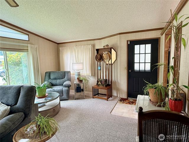 1352 Alonda Lane NE, Olympia, WA 98516