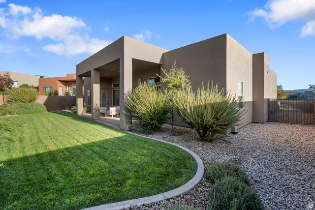 5417 W COPPER CLIFFS WAY, Hurricane, UT 84737