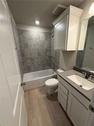 1230 Watkins Way, College Station, TX 77845