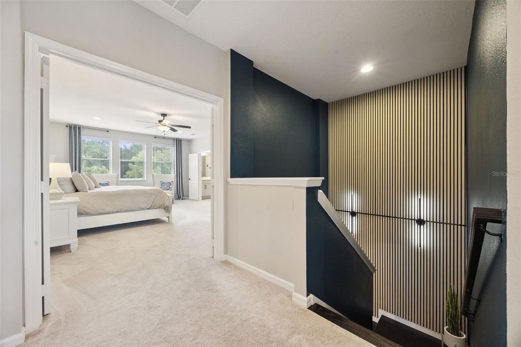 Image 19 of property listing at 162 BLUE FLAX POINT, Longwood, FL 32750
