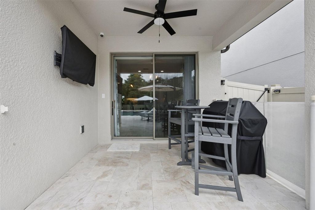 Image 35 of property listing at 162 BLUE FLAX POINT, Longwood, FL 32750