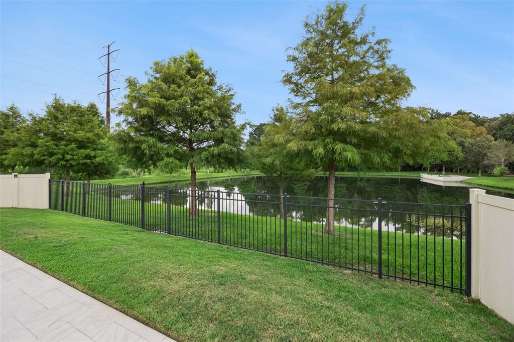Image 43 of property listing at 162 BLUE FLAX POINT, Longwood, FL 32750
