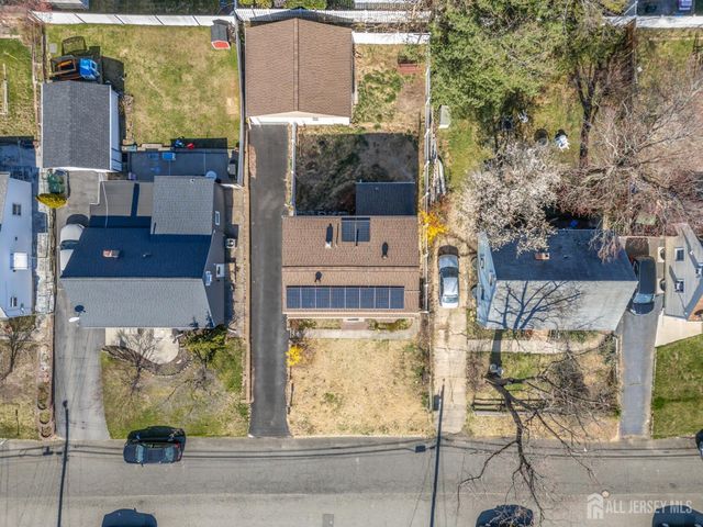 48 Buchanan Avenue, Sayreville, NJ 08859