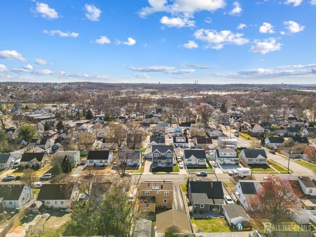 48 Buchanan Avenue, Sayreville, NJ 08859