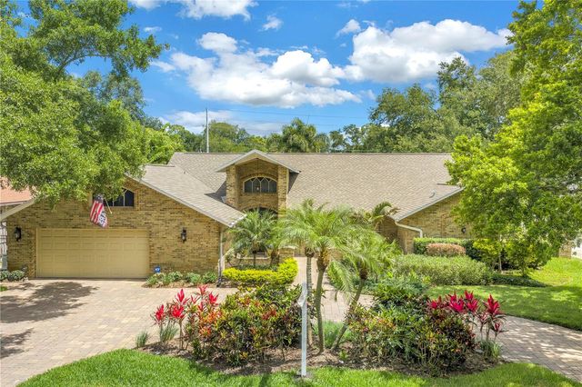 12399 OAKS LANE, Seminole, FL 33772