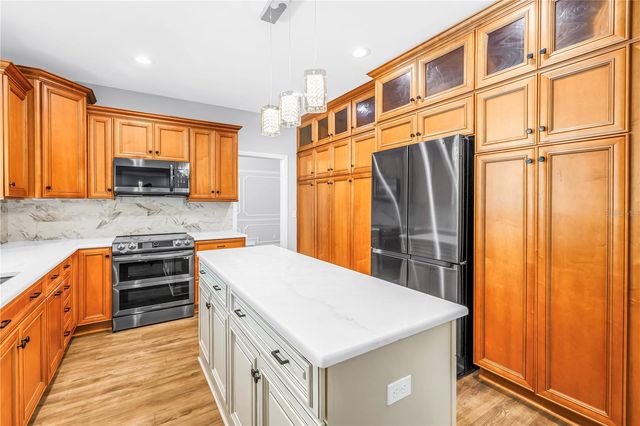 12399 OAKS LANE, Seminole, FL 33772