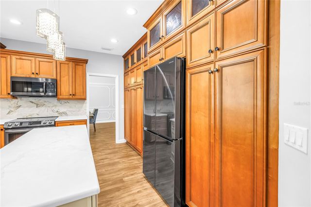 12399 OAKS LANE, Seminole, FL 33772