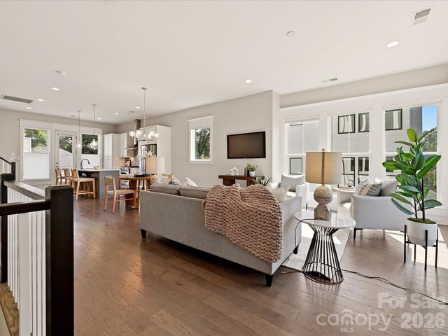1107 Reece Road, Charlotte, NC 28209