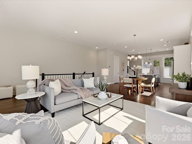 1107 Reece Road, Charlotte, NC 28209