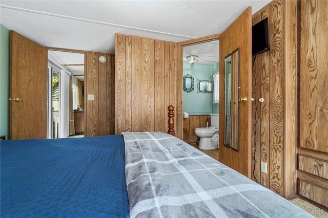 942 CR 461, Lake Panasoffkee, FL 33538