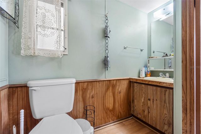 942 CR 461, Lake Panasoffkee, FL 33538