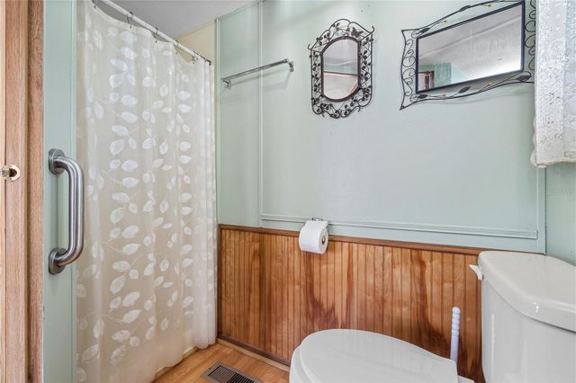 942 CR 461, Lake Panasoffkee, FL 33538