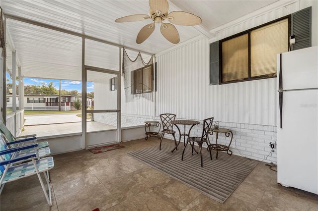 942 CR 461, Lake Panasoffkee, FL 33538