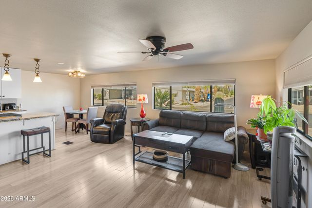 16220 N 32ND Place, Phoenix, AZ 85032