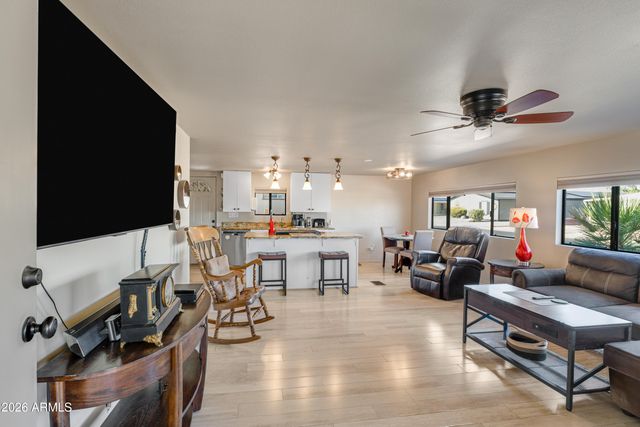 16220 N 32ND Place, Phoenix, AZ 85032