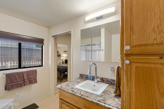 16220 N 32ND Place, Phoenix, AZ 85032