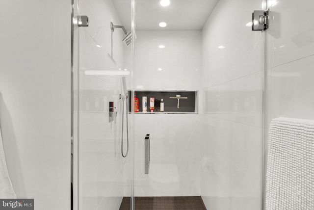 4111 CLAGETT RD, Hyattsville, MD 20782