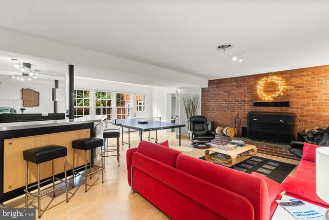 4111 CLAGETT RD, Hyattsville, MD 20782