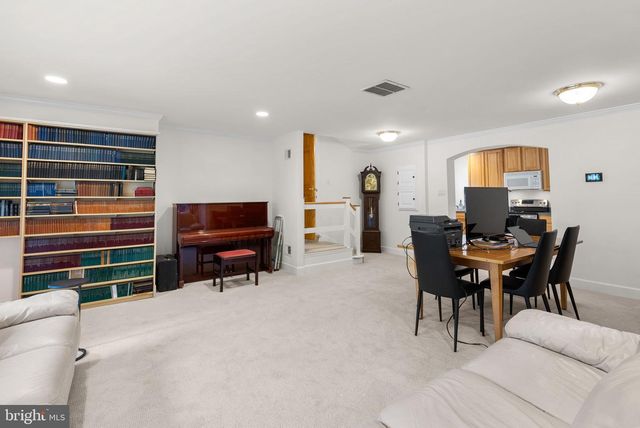 4111 CLAGETT RD, Hyattsville, MD 20782