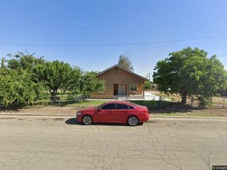 1140 W King Avenue, Tulare, CA 93274
