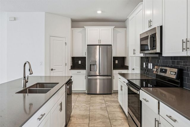 2975 ADDISON BOULEVARD, St Cloud, FL 34771